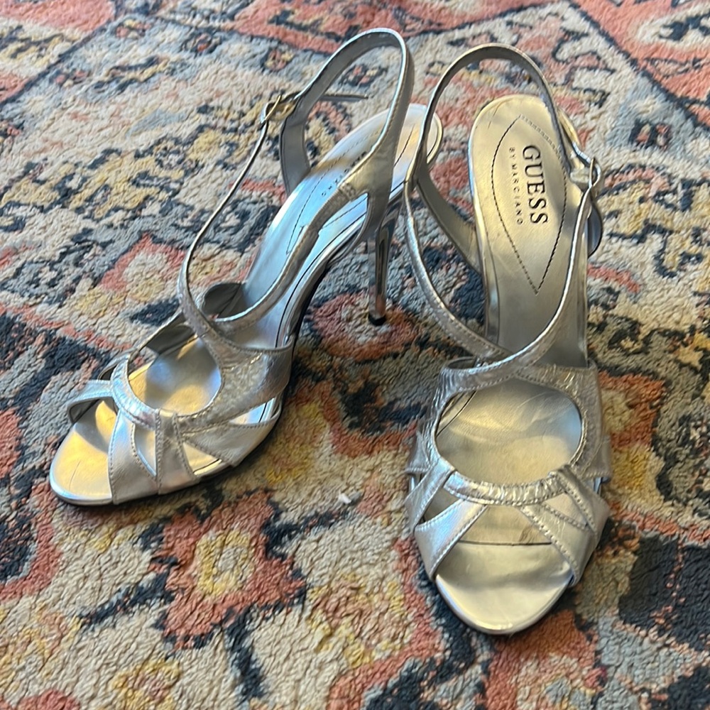 Vintage Guess silver heels